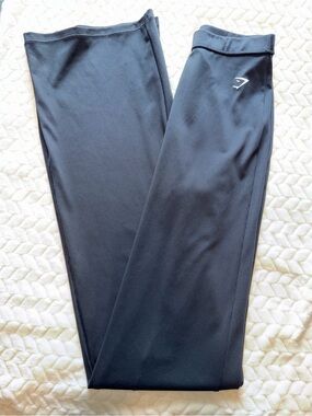 Gymshark Everyday EXTRA Tall Flare Leggings Black Inseam 37” Size Small *RARE*